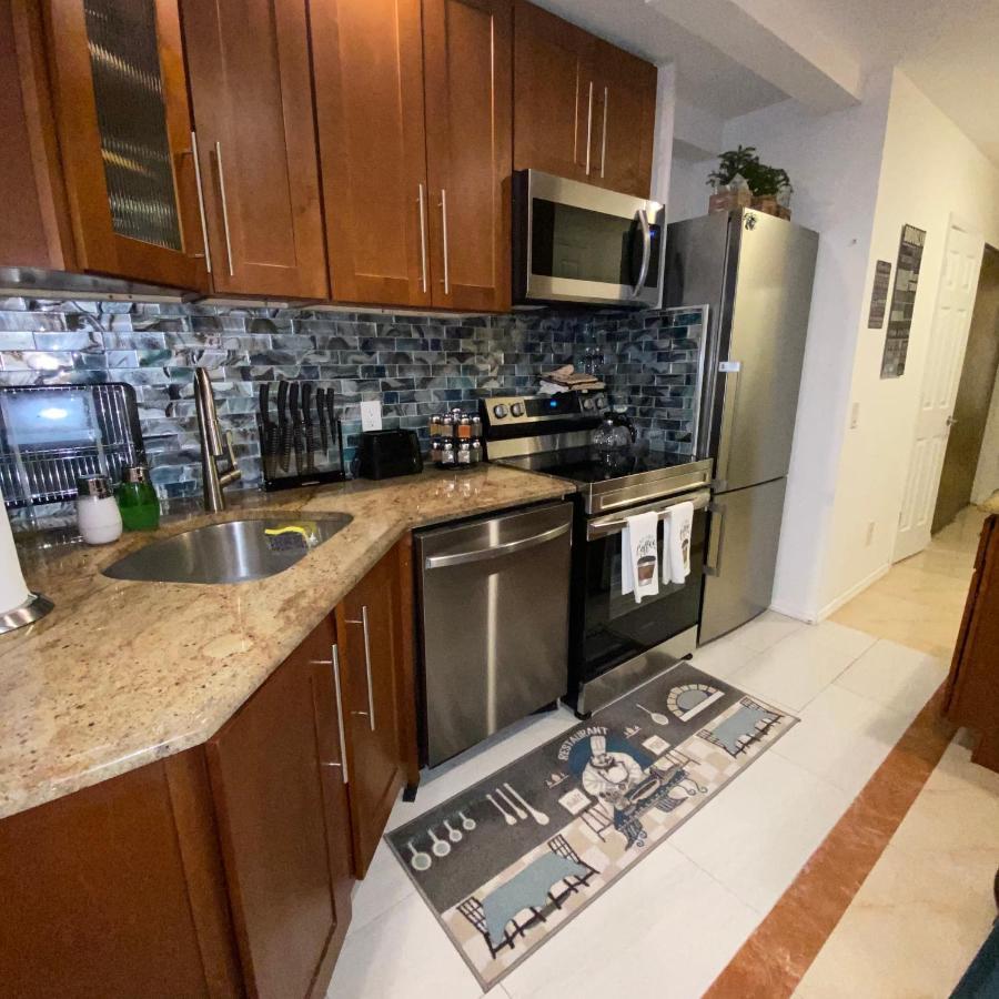 Modern Rental Brooklyn'S Hidden Gem New York Exterior foto